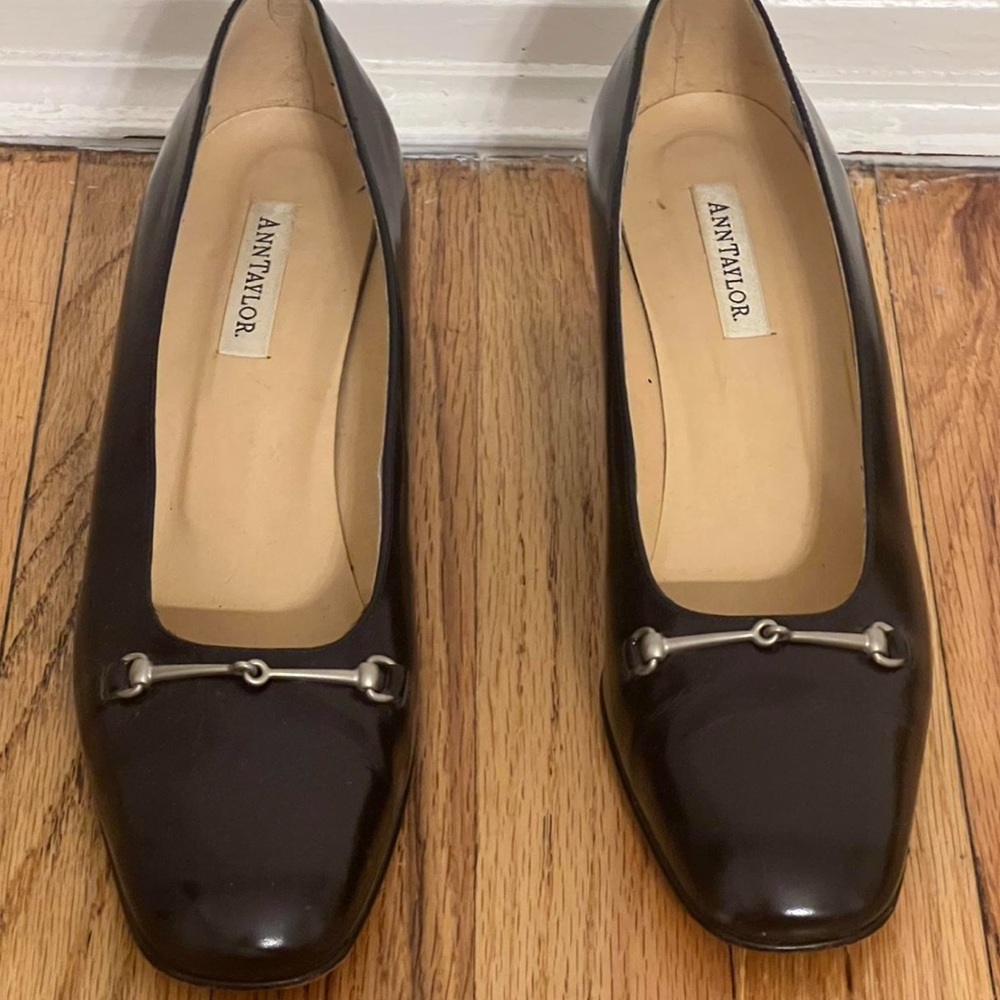 Ann Taylor black heels size 37.5